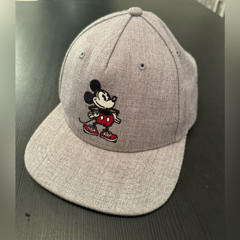 Vans - Mickey Mouse Disney flat bill